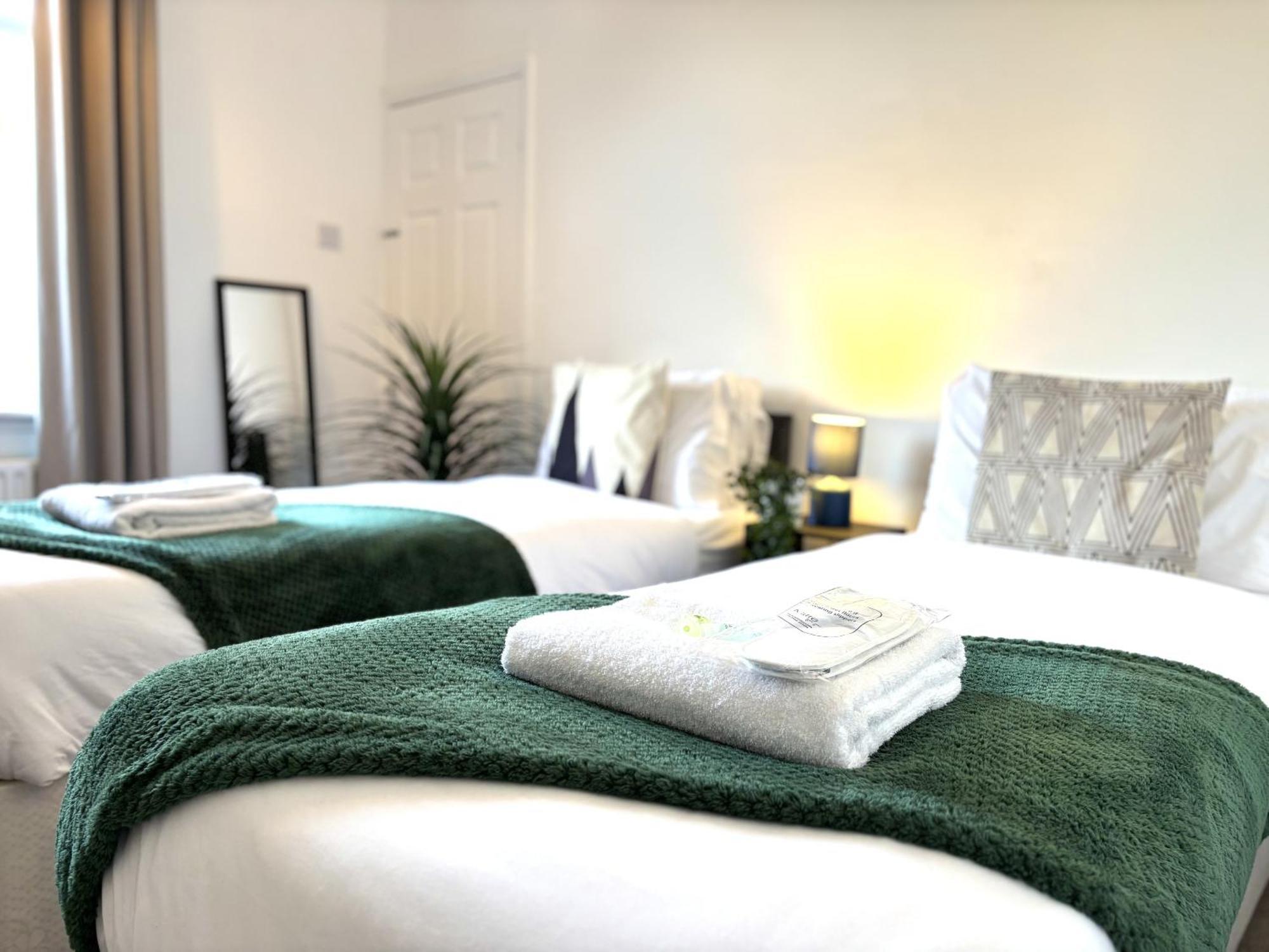The Avenue Townhouse Villa Leicester Bilik gambar
